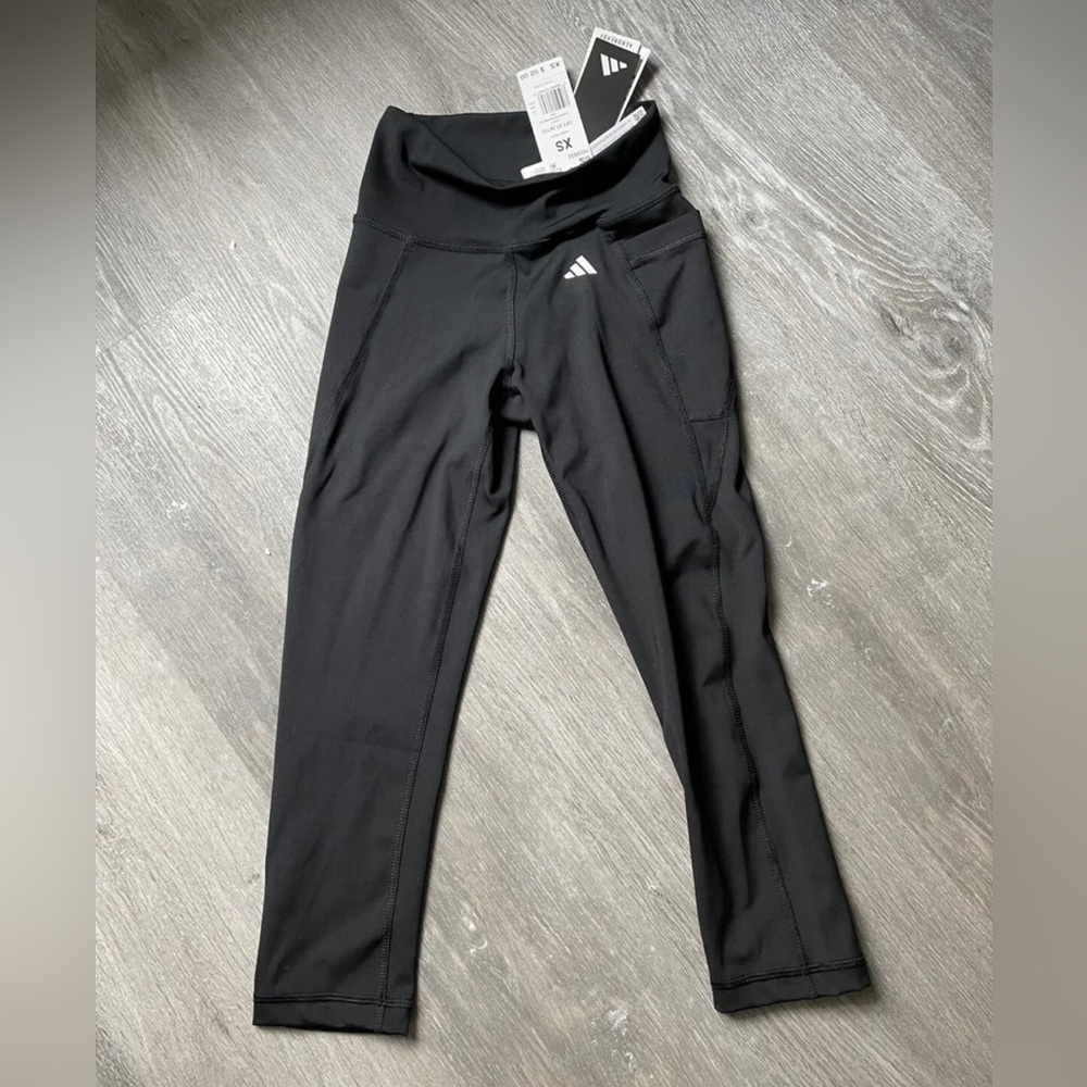 ADIDAS AEROREADY LEGGINGS CAPRIS NWT Black Pocket